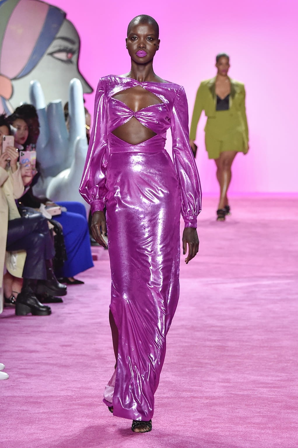 Fashion Week New York Fall/Winter 2020 look 24 from the Christian Siriano collection womenswear