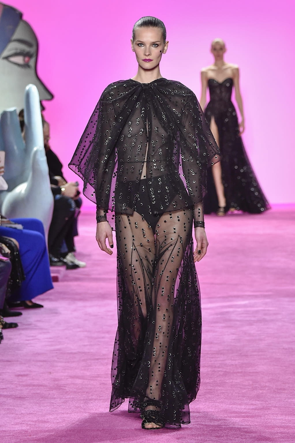 Fashion Week New York Fall/Winter 2020 look 37 from the Christian Siriano collection 女装