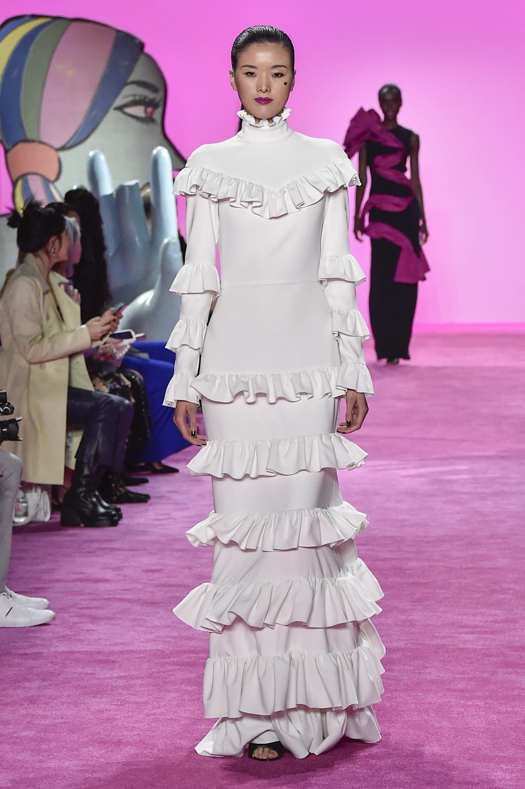 Fashion Week New York Fall/Winter 2020 look 56 from the Christian Siriano collection 女装