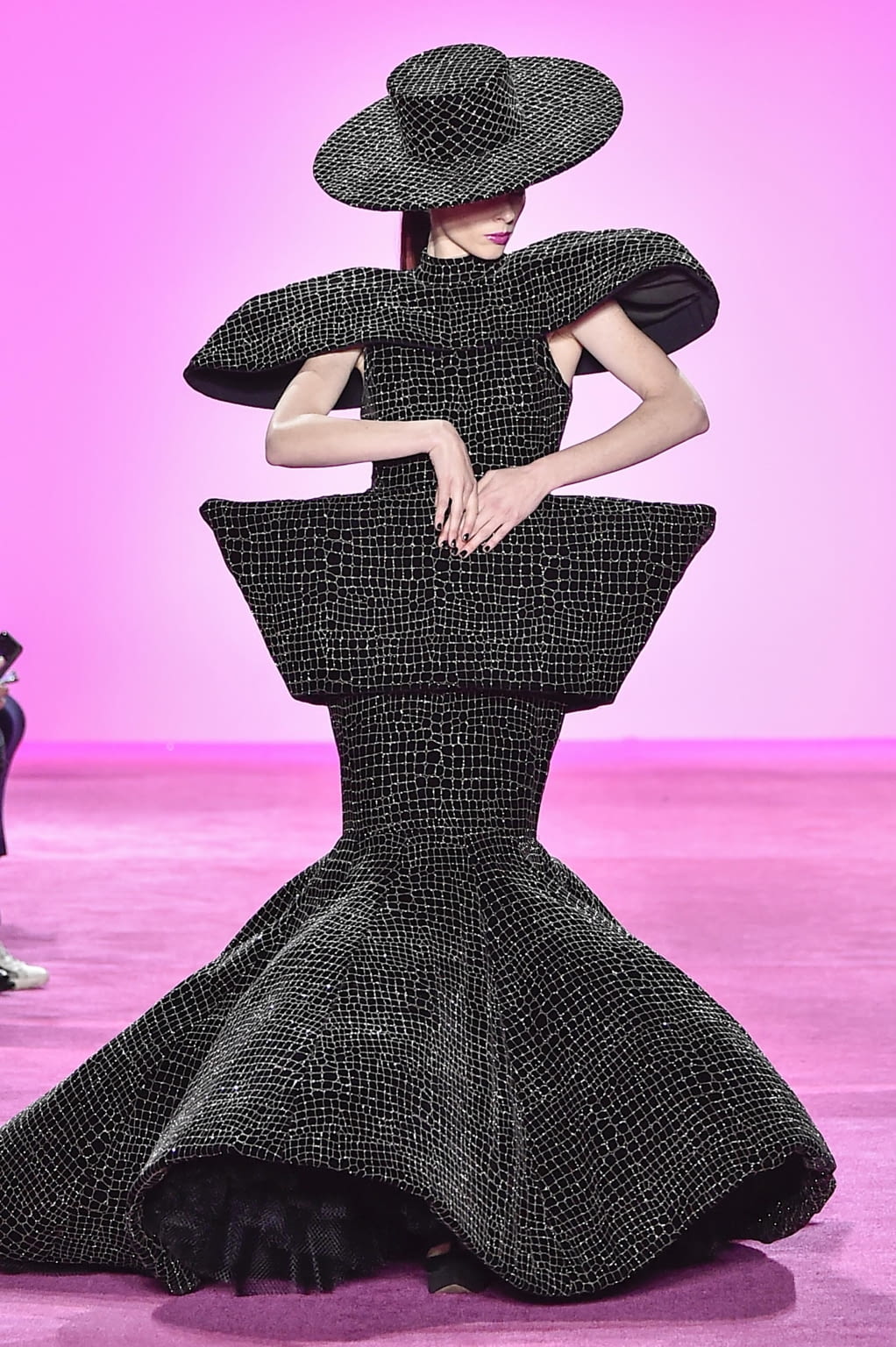 Fashion Week New York Fall/Winter 2020 look 67 from the Christian Siriano collection womenswear