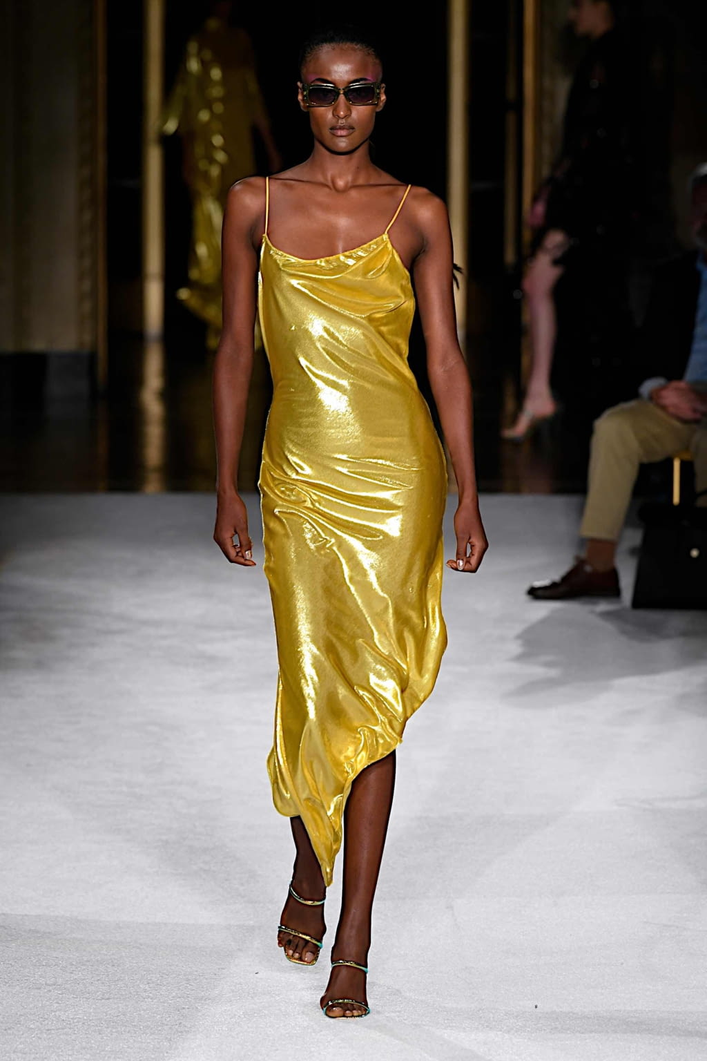 Fashion Week New York Spring/Summer 2020 look 28 from the Christian Siriano collection 女装