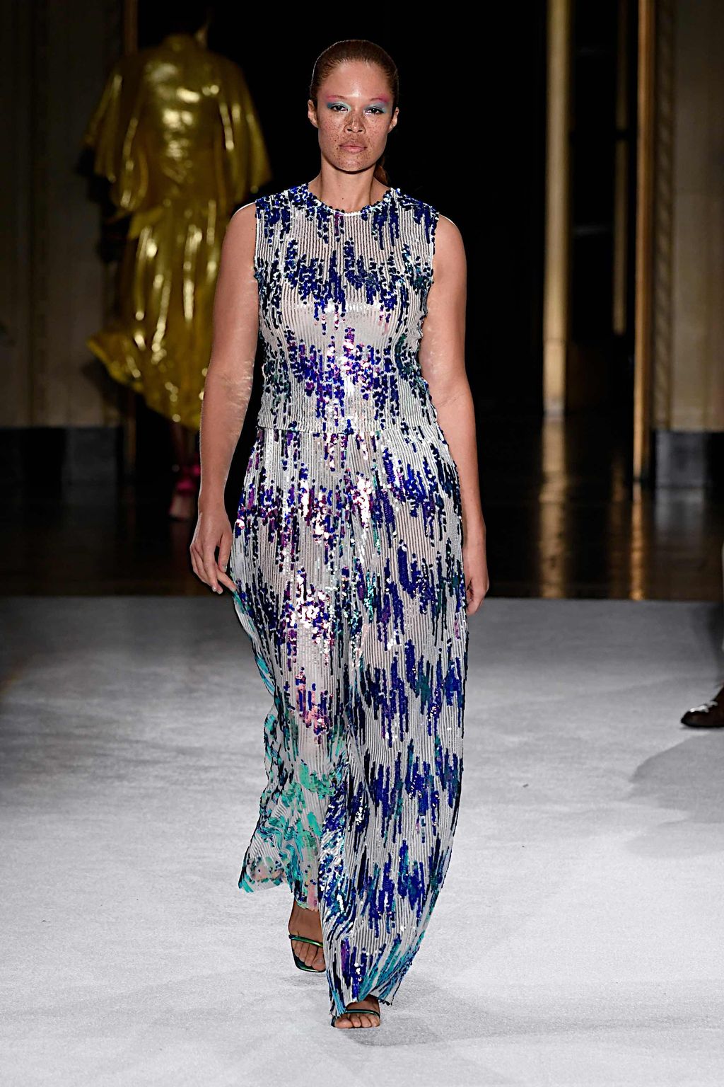 Fashion Week New York Spring/Summer 2020 look 34 from the Christian Siriano collection womenswear