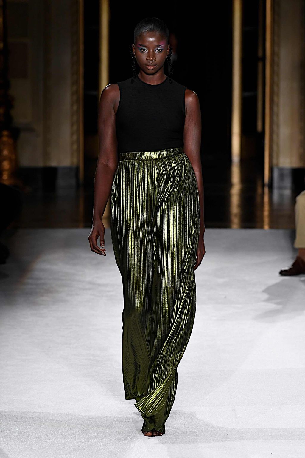 Fashion Week New York Spring/Summer 2020 look 43 from the Christian Siriano collection womenswear