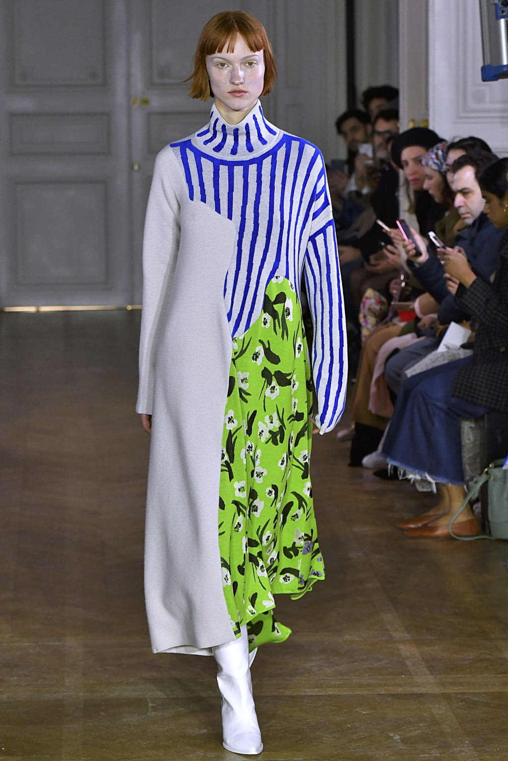 Fashion Week Paris Fall/Winter 2019 look 34 de la collection Christian Wijnants womenswear