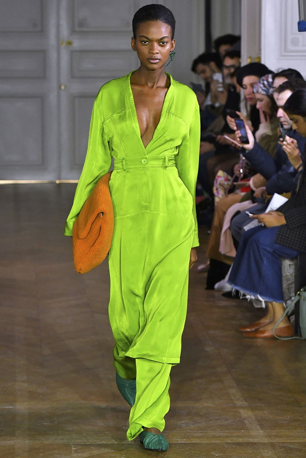 Fashion Week Paris Fall/Winter 2019 look 35 de la collection Christian Wijnants womenswear