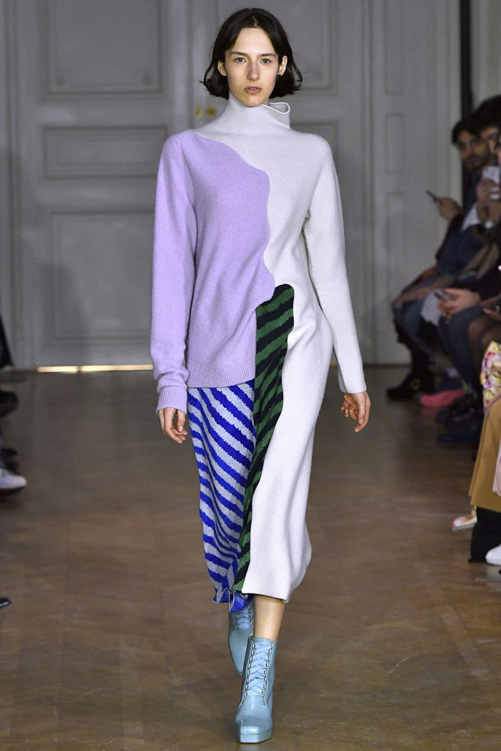 Fashion Week Paris Fall/Winter 2019 look 38 from the Christian Wijnants collection 女装