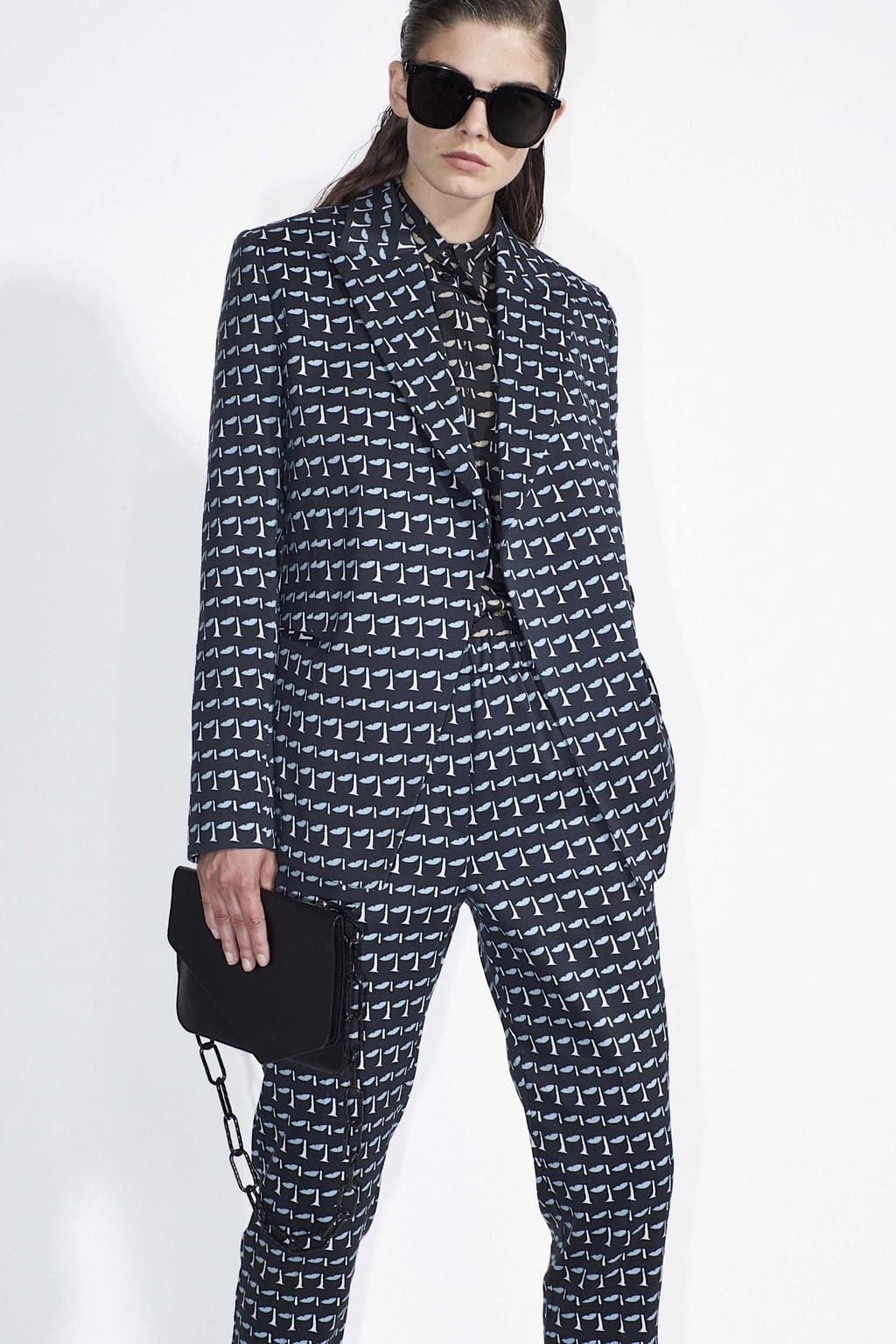 Fashion Week Paris Spring/Summer 2021 look 8 from the Christian Wijnants collection womenswear