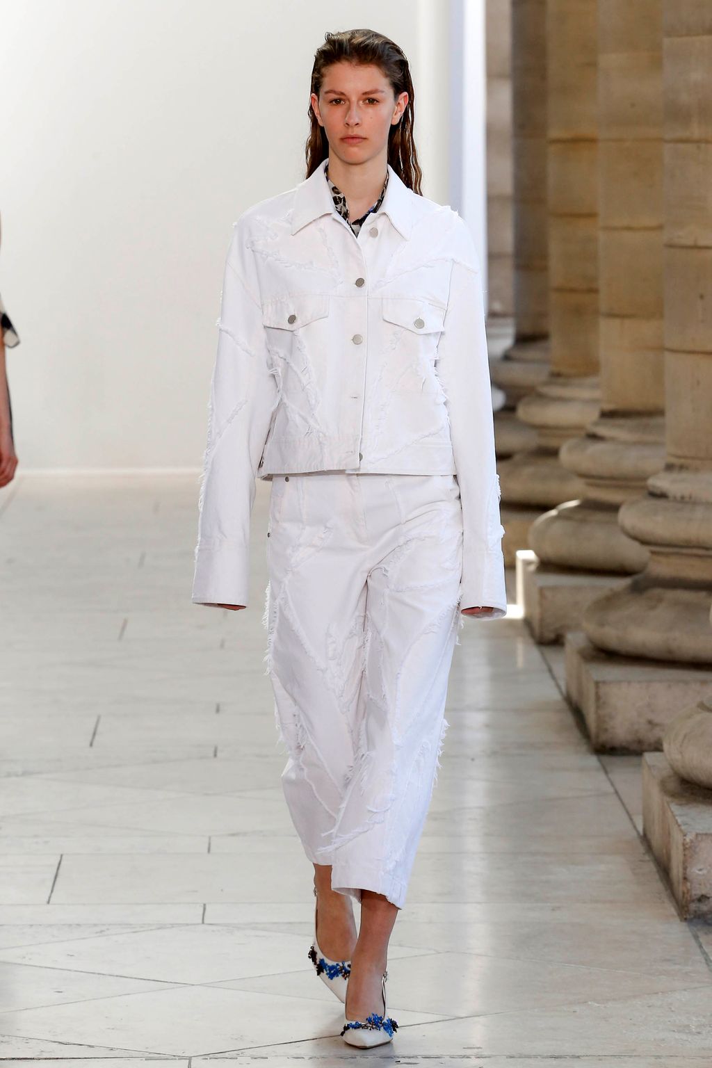 Fashion Week Paris Spring/Summer 2018 look 30 from the Christian Wijnants collection womenswear