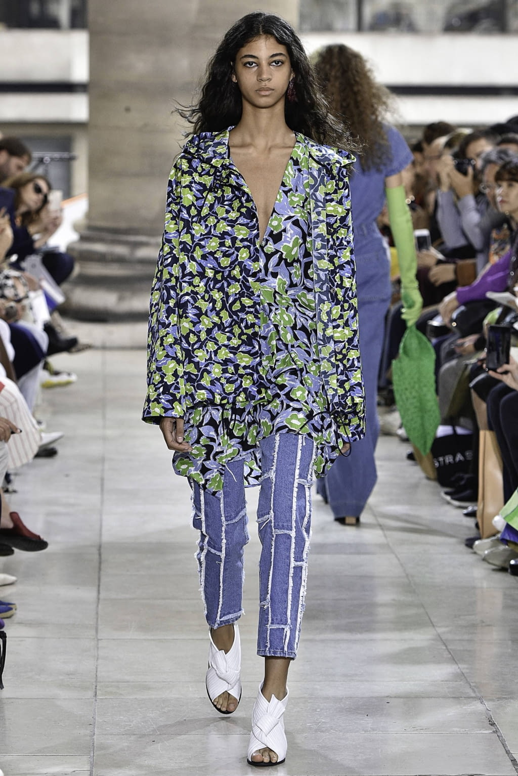 Fashion Week Paris Spring/Summer 2019 look 11 de la collection Christian Wijnants womenswear