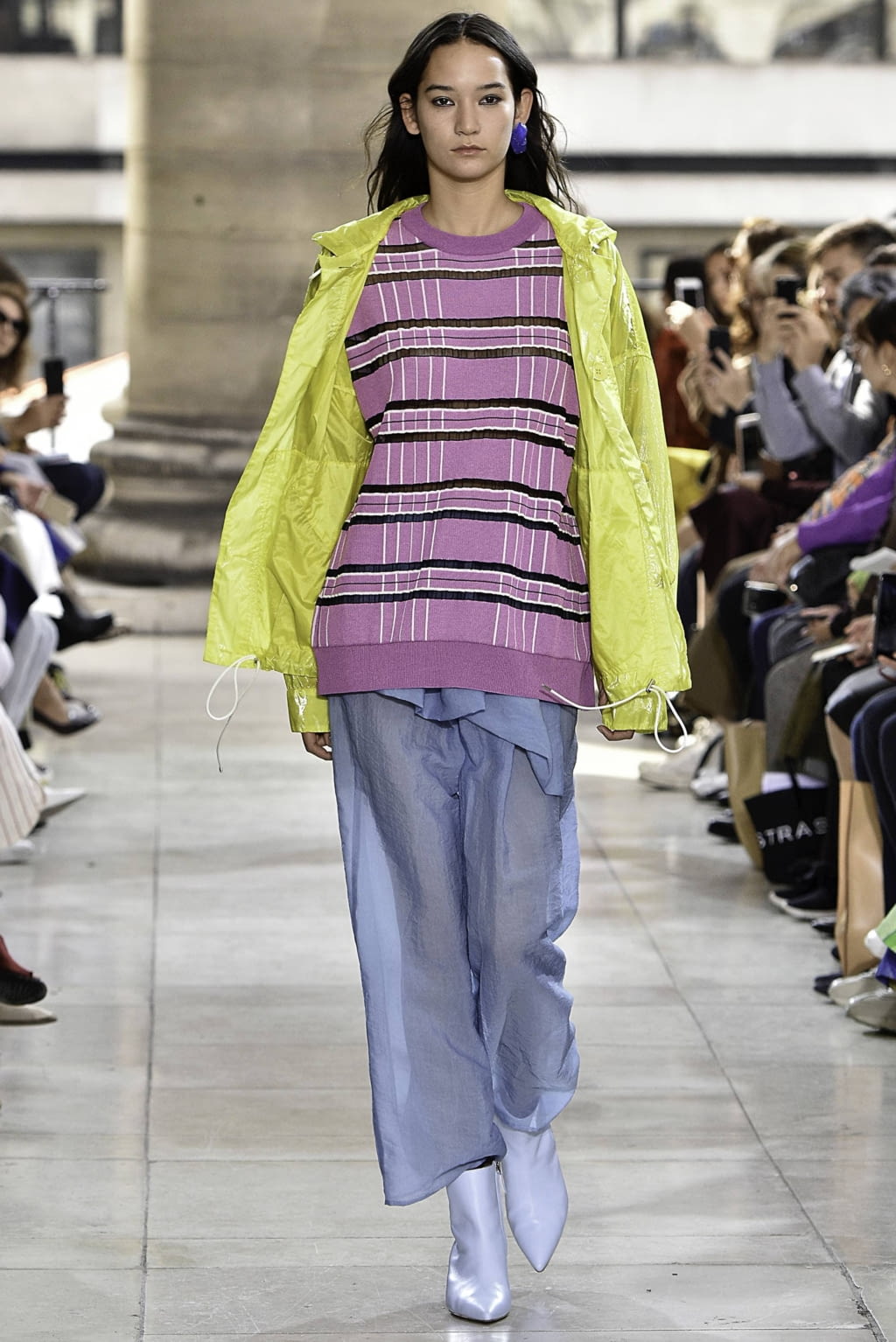 Fashion Week Paris Spring/Summer 2019 look 15 from the Christian Wijnants collection 女装