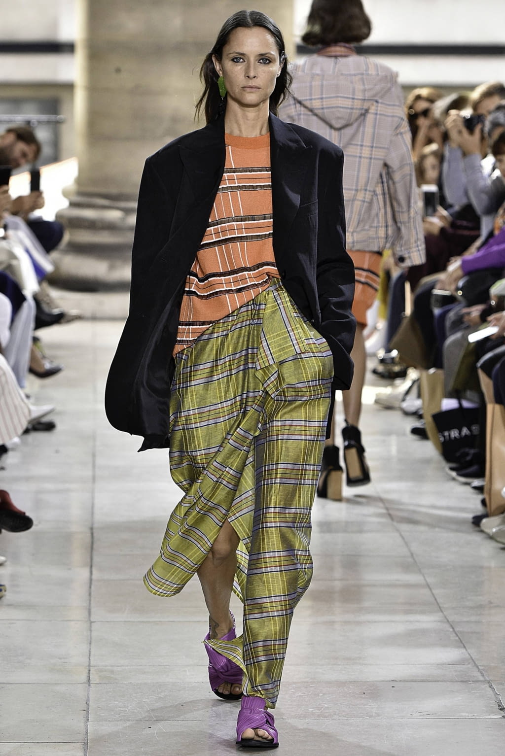 Fashion Week Paris Spring/Summer 2019 look 18 de la collection Christian Wijnants womenswear