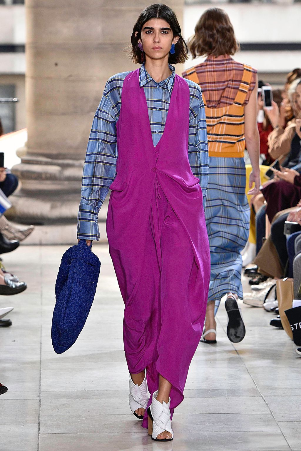 Fashion Week Paris Spring/Summer 2019 look 21 from the Christian Wijnants collection 女装