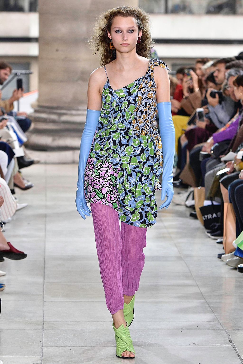 Fashion Week Paris Spring/Summer 2019 look 28 de la collection Christian Wijnants womenswear