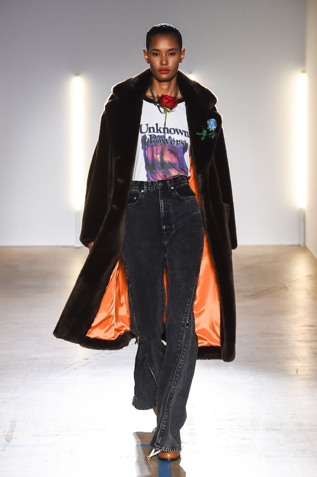 Fashion Week Paris Fall/Winter 2018 look 6 de la collection Christian Dada menswear