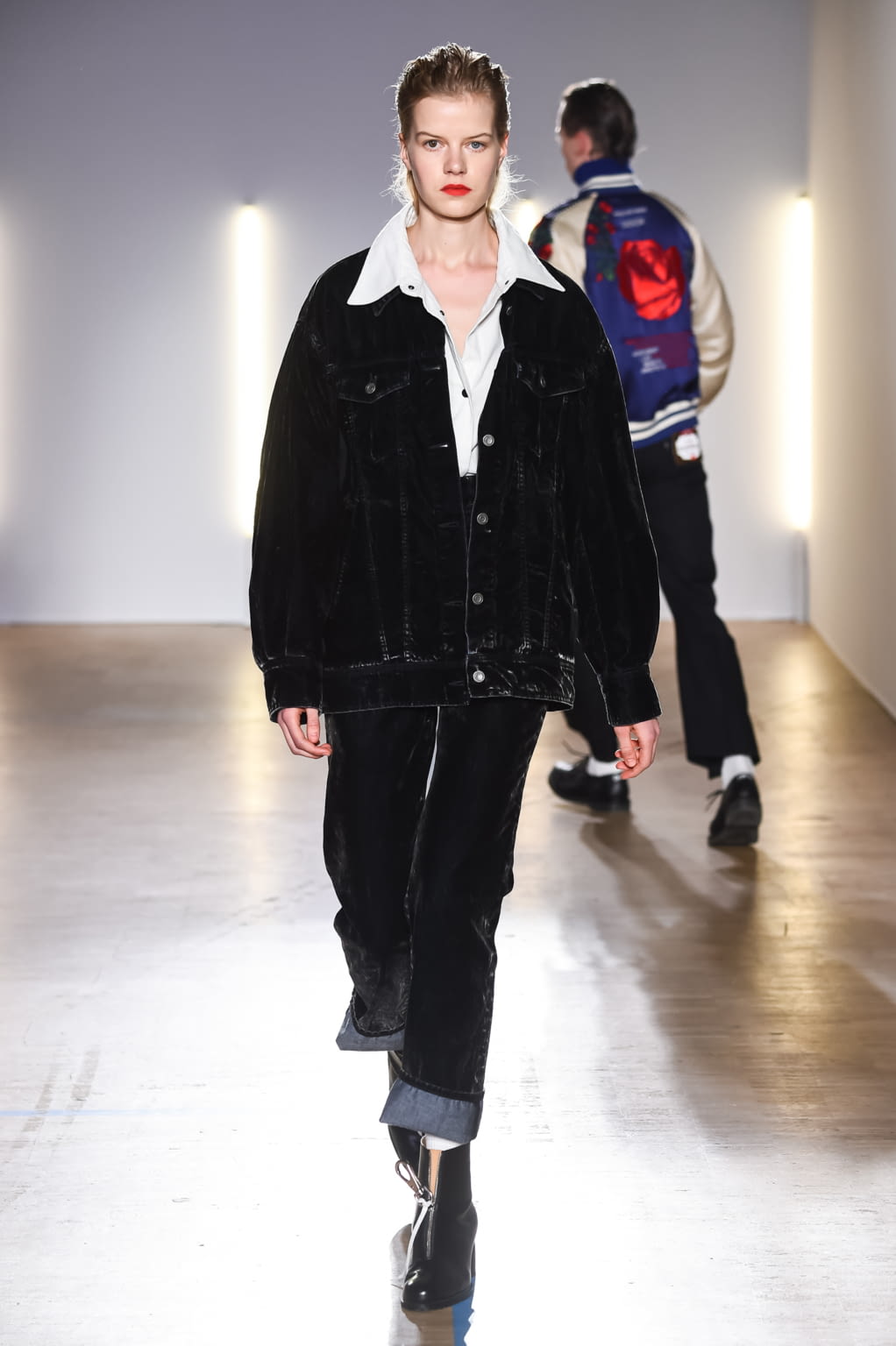 Fashion Week Paris Fall/Winter 2018 look 7 from the Christian Dada collection 男装