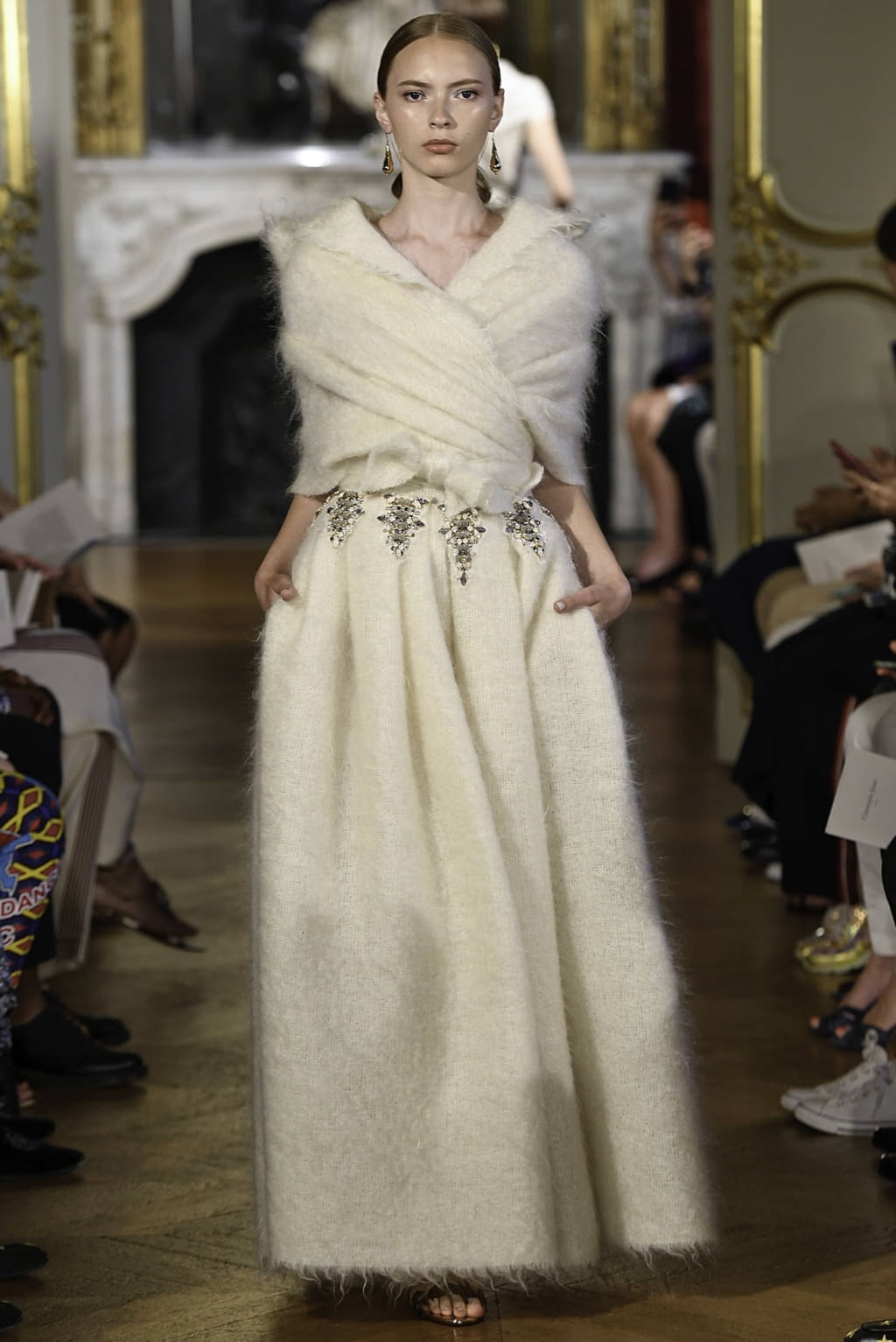 Fashion Week Paris Fall/Winter 2019 look 8 from the Christophe Josse collection couture