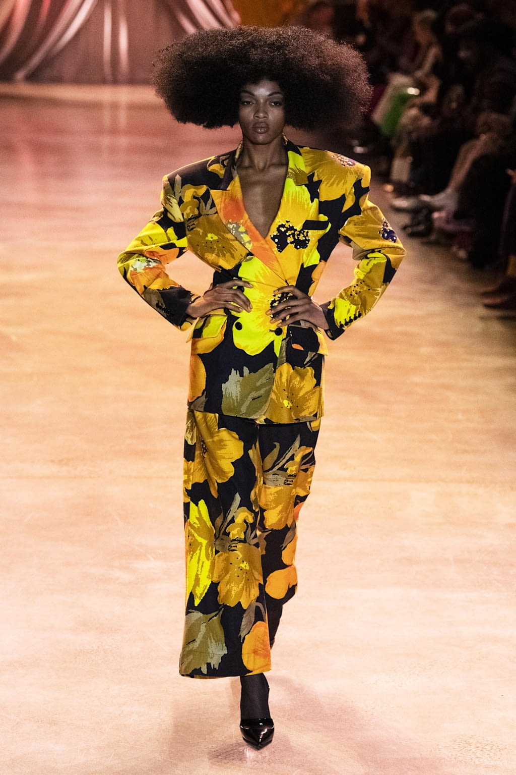 Fashion Week New York Fall/Winter 2020 look 5 de la collection Christopher John Rogers womenswear