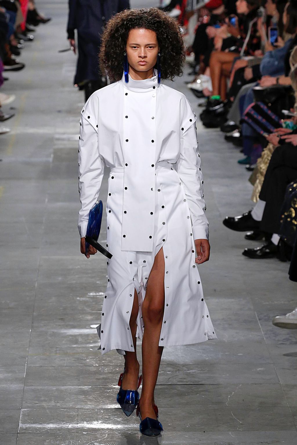 Fashion Week London Fall/Winter 2019 look 40 de la collection Christopher Kane womenswear