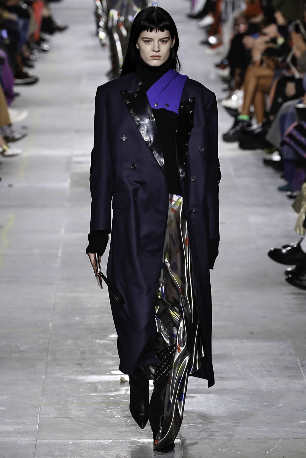 Fashion Week London Fall/Winter 2019 look 41 from the Christopher Kane collection womenswear