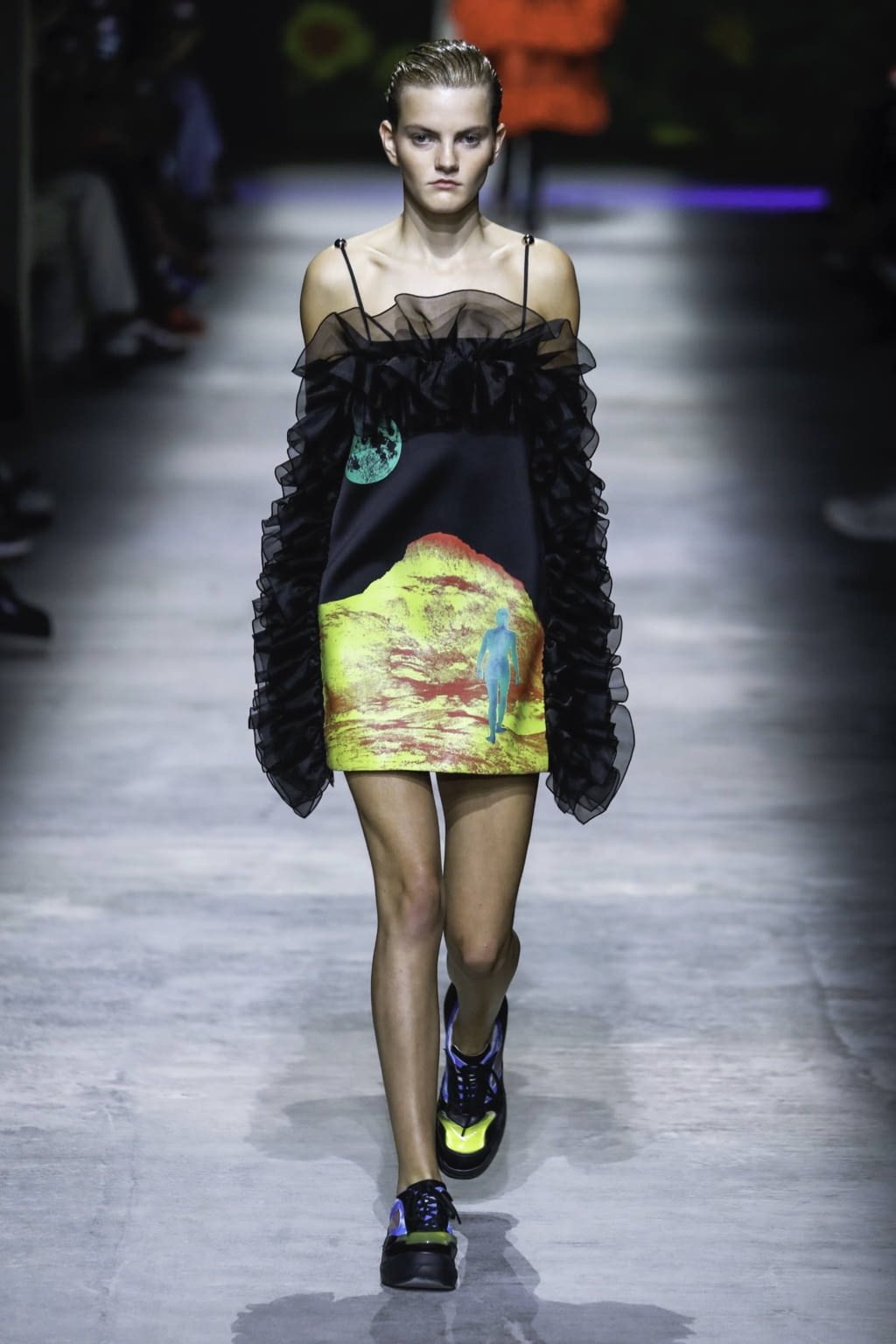 Fashion Week London Spring/Summer 2020 look 11 from the Christopher Kane collection womenswear