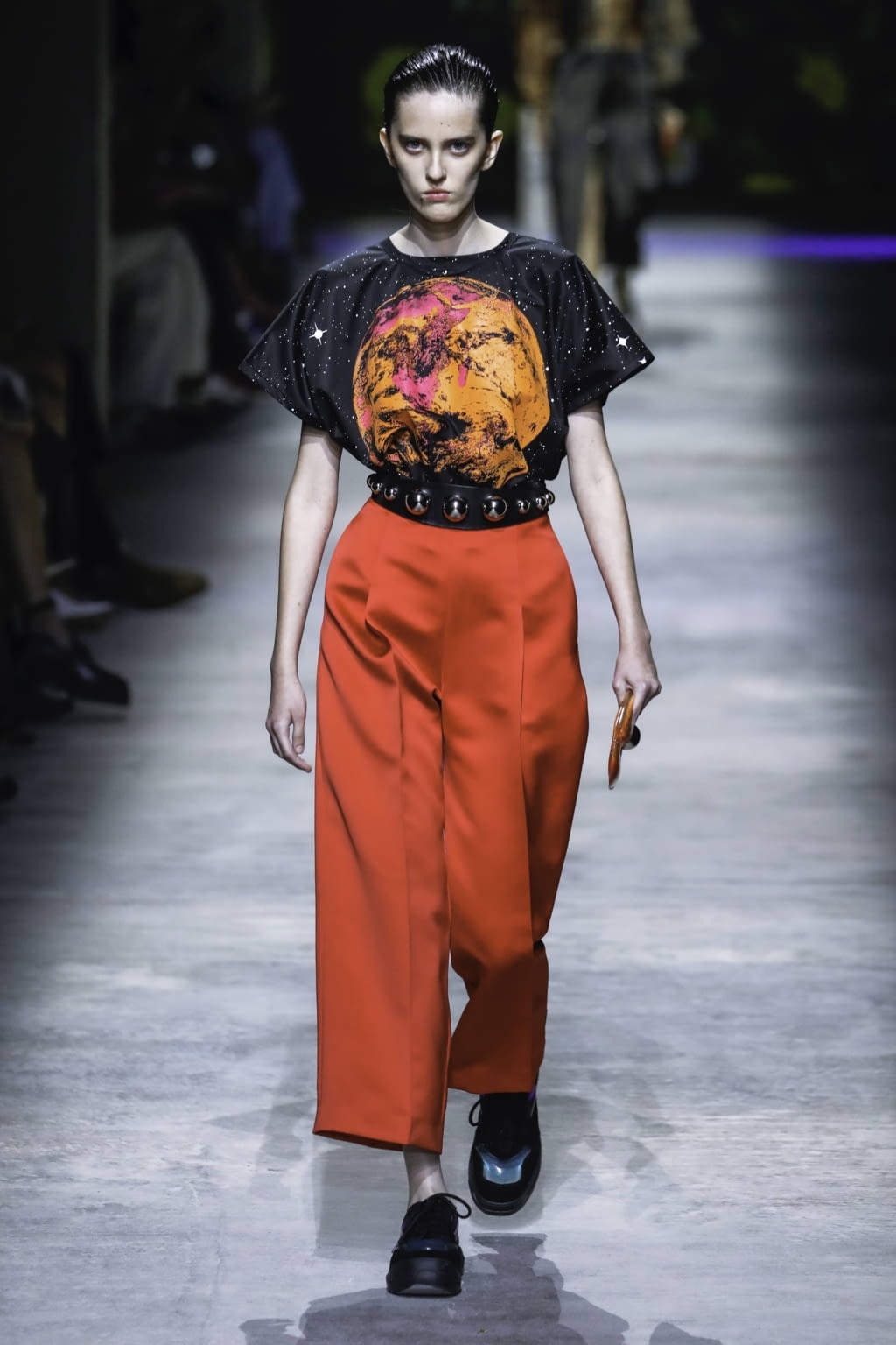 Fashion Week London Spring/Summer 2020 look 14 from the Christopher Kane collection womenswear