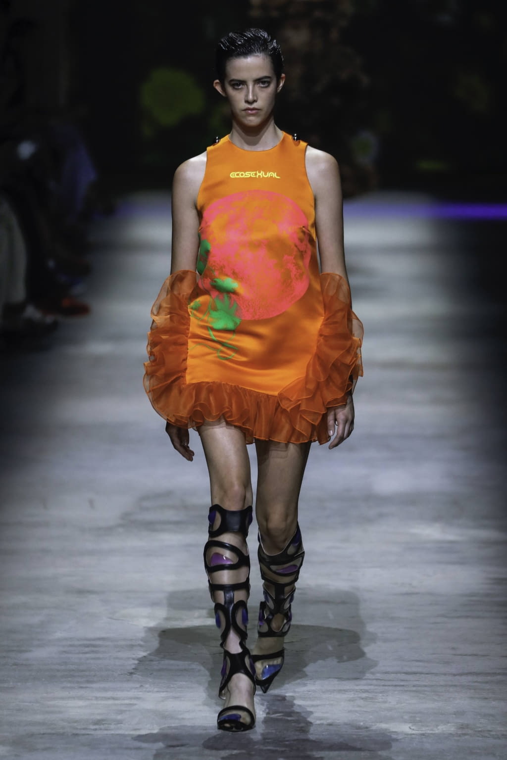 Fashion Week London Spring/Summer 2020 look 23 from the Christopher Kane collection womenswear