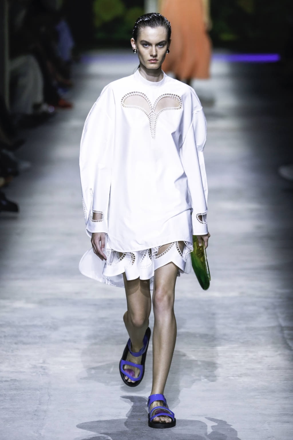 Fashion Week London Spring/Summer 2020 look 38 de la collection Christopher Kane womenswear