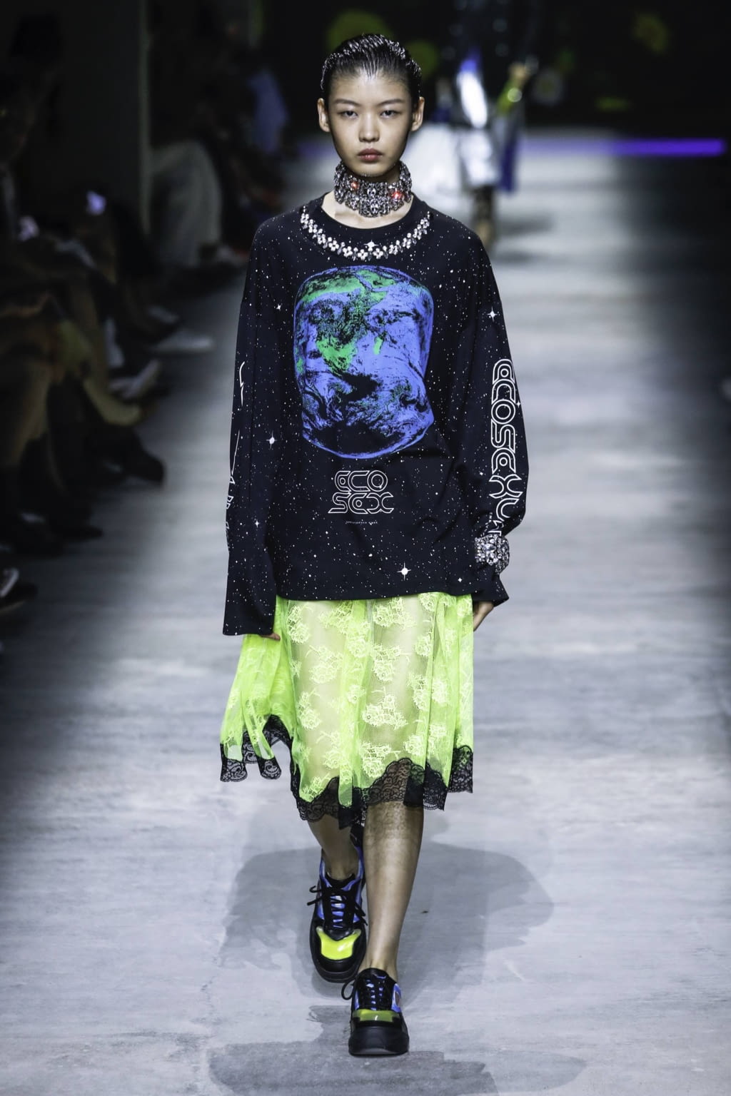 Fashion Week London Spring/Summer 2020 look 43 from the Christopher Kane collection womenswear