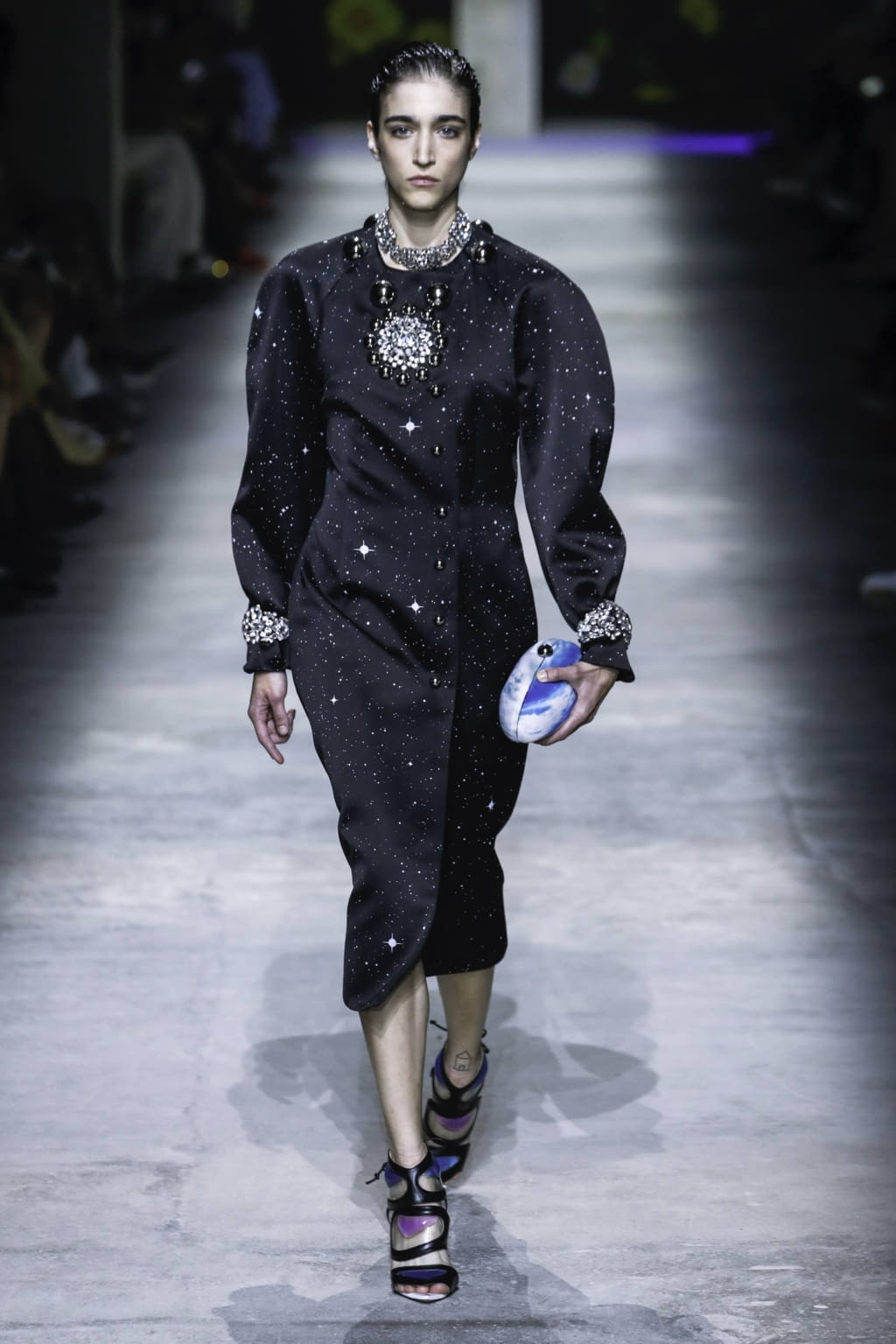 Fashion Week London Spring/Summer 2020 look 60 de la collection Christopher Kane womenswear