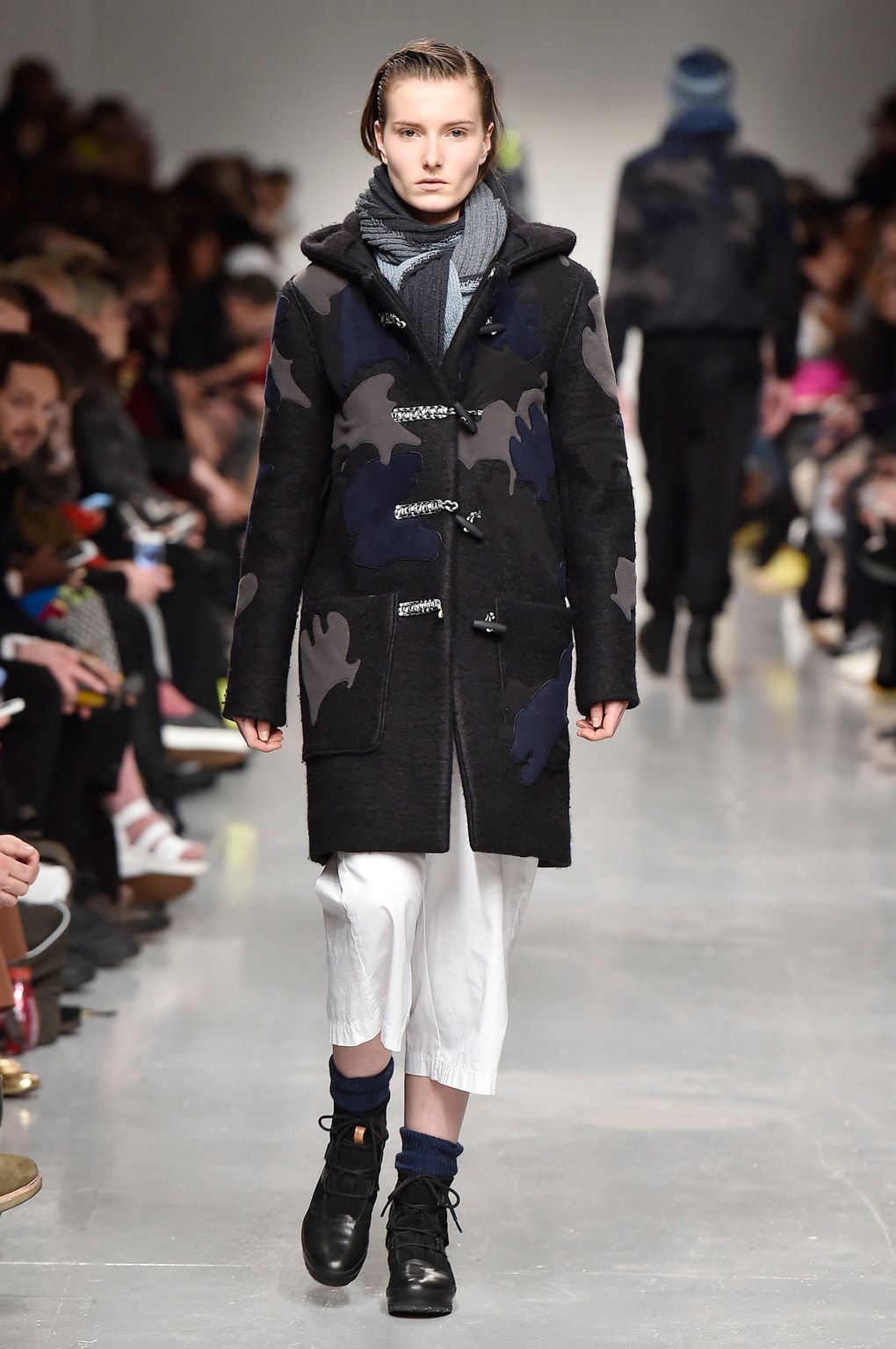 Fashion Week London Fall/Winter 2017 look 15 from the Christopher Raeburn collection menswear