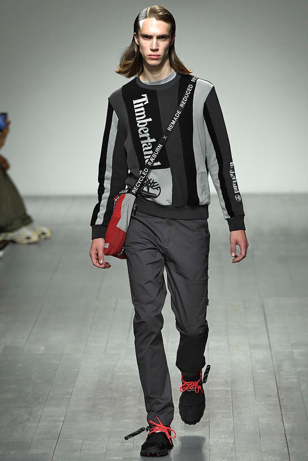 Fashion Week London Spring/Summer 2019 look 14 from the Christopher Raeburn collection menswear