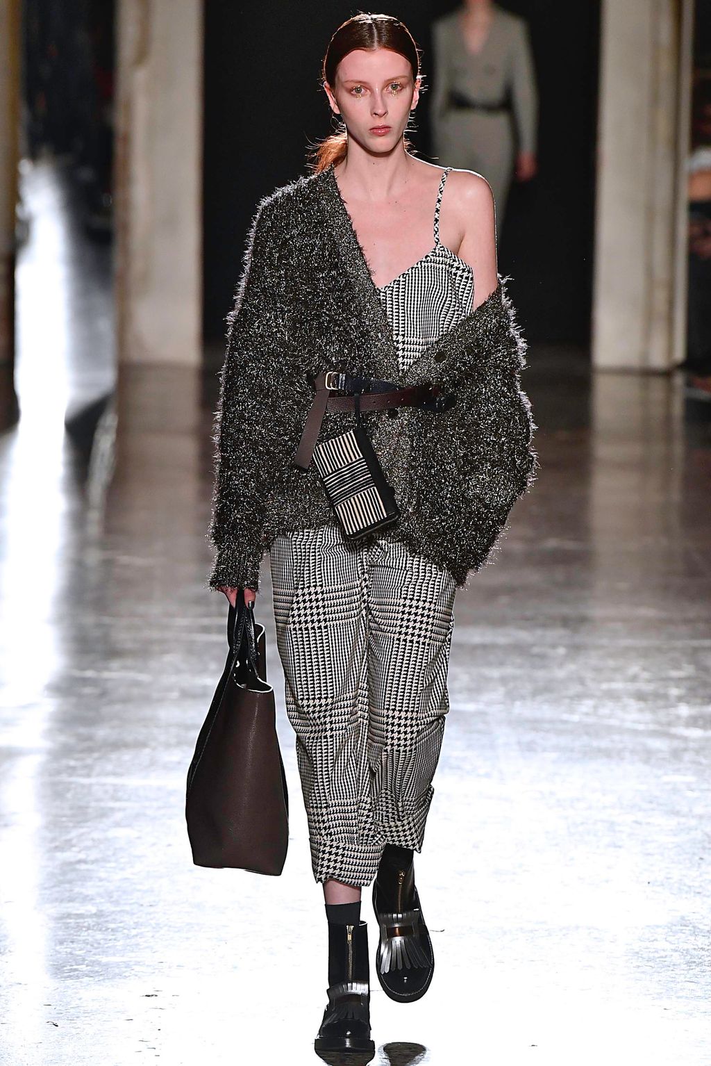 Fashion Week Milan Fall/Winter 2019 look 16 from the Cividini collection 女装