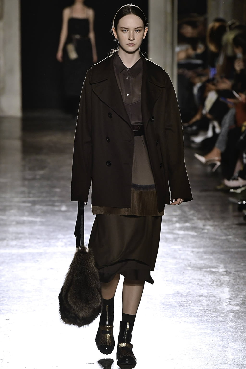 Fashion Week Milan Fall/Winter 2019 look 21 from the Cividini collection 女装