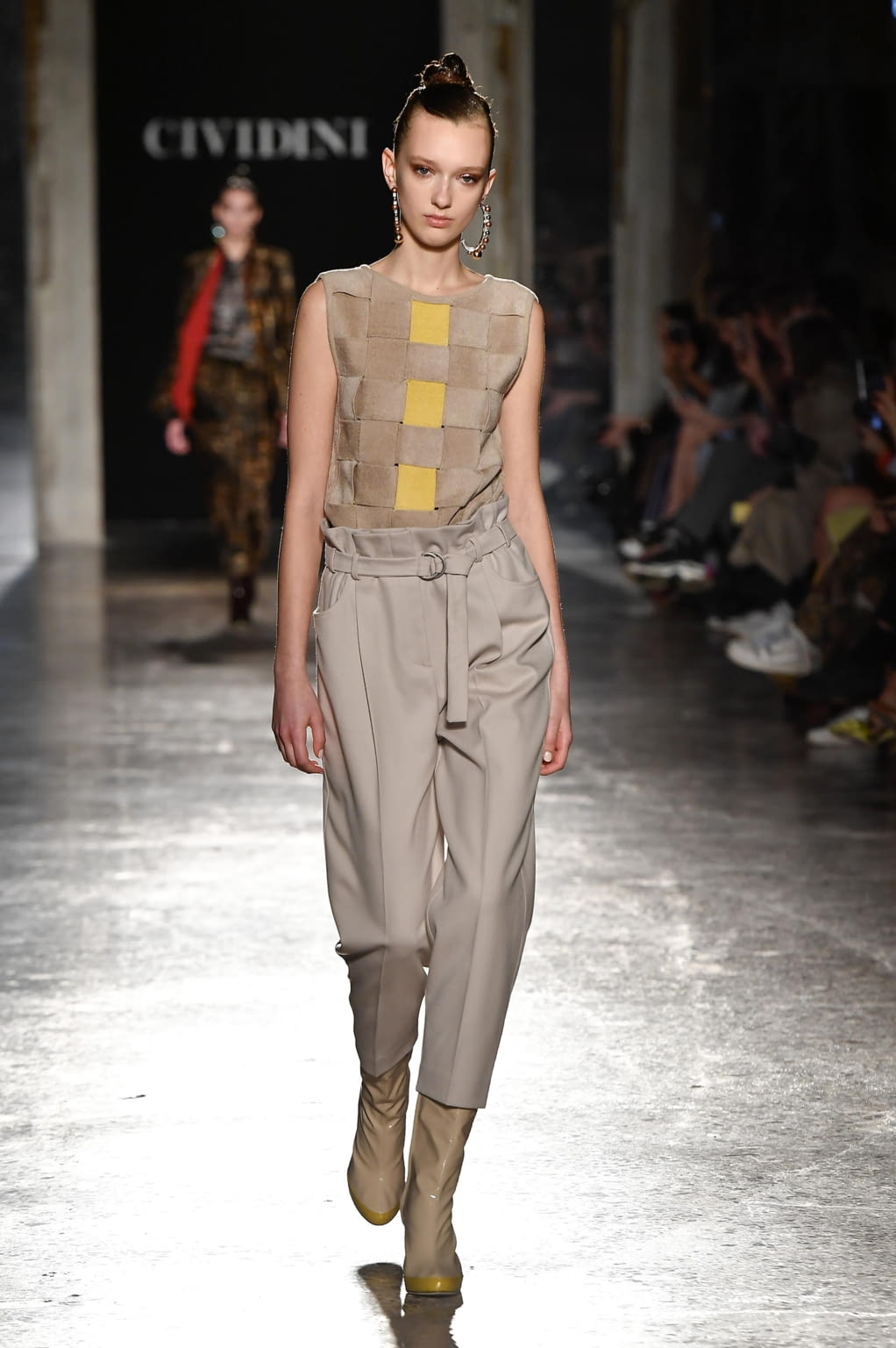 Fashion Week Milan Fall/Winter 2020 look 10 de la collection Cividini womenswear
