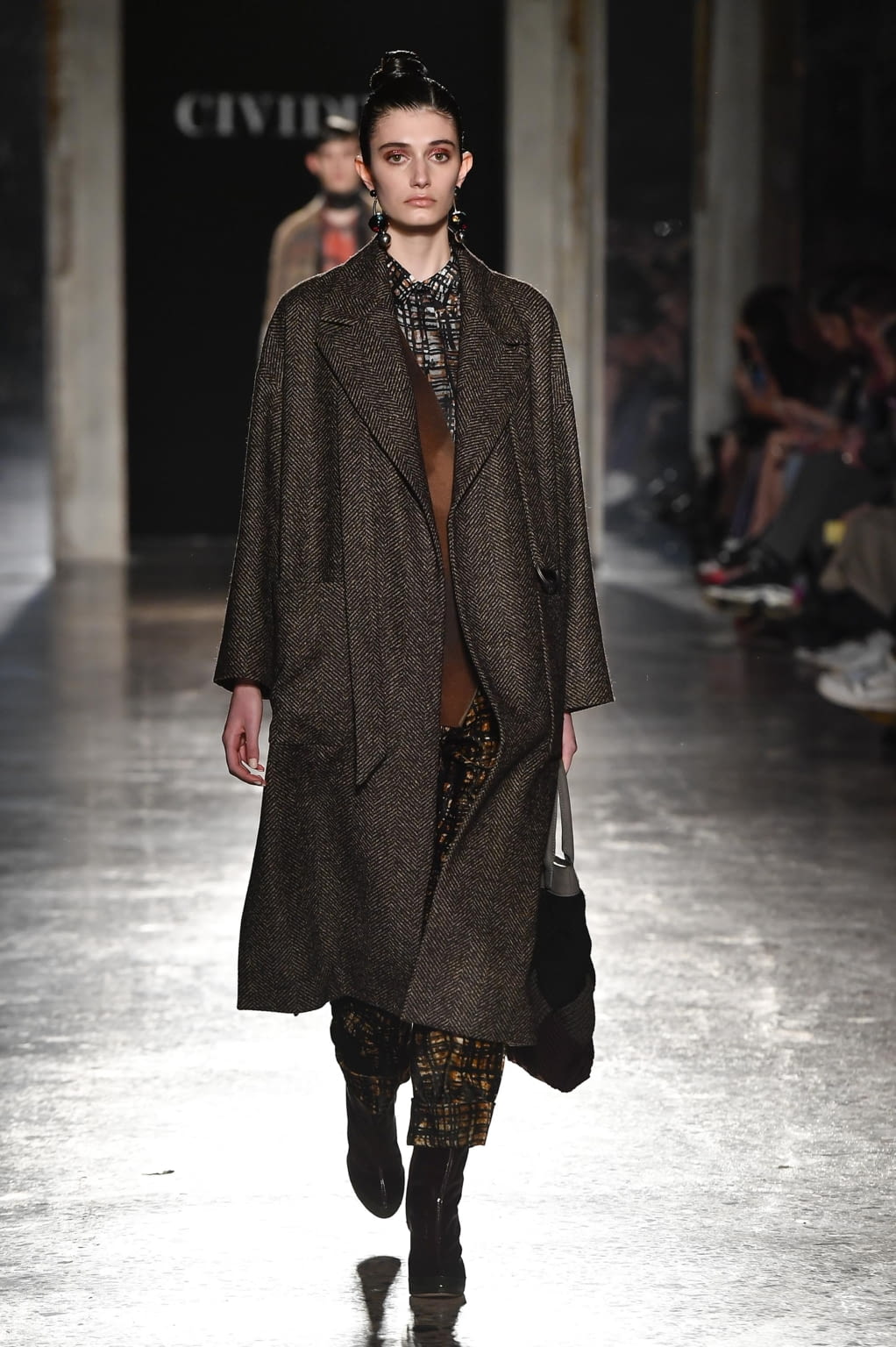 Fashion Week Milan Fall/Winter 2020 look 14 de la collection Cividini womenswear