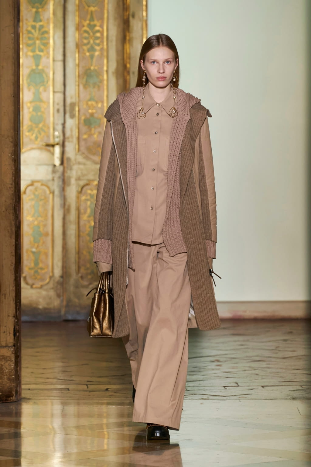 Fashion Week Milan Fall/Winter 2021 look 3 from the Cividini collection womenswear