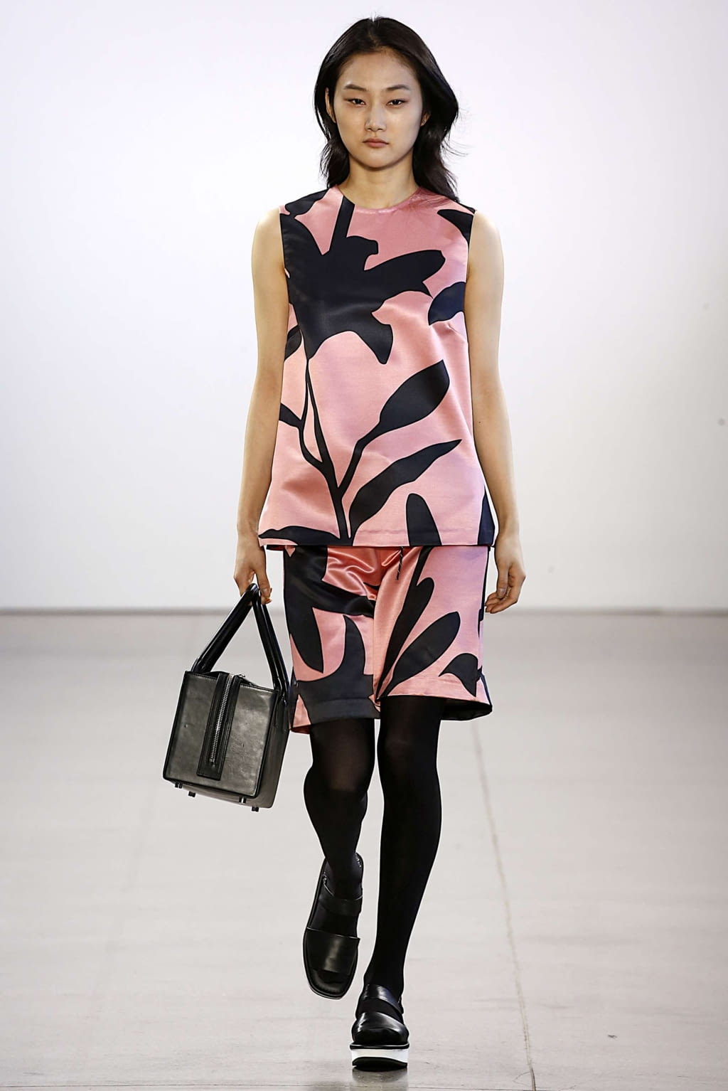 Fashion Week New York Fall/Winter 2019 look 6 de la collection Claudia Li womenswear