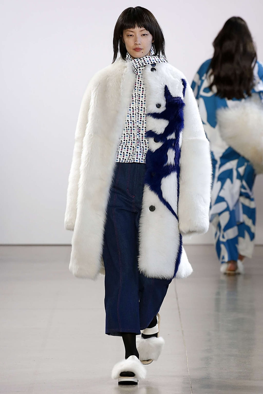 Fashion Week New York Fall/Winter 2019 look 17 from the Claudia Li collection womenswear