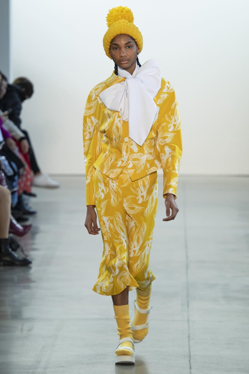 Fashion Week New York Fall/Winter 2020 look 21 from the Claudia Li collection womenswear