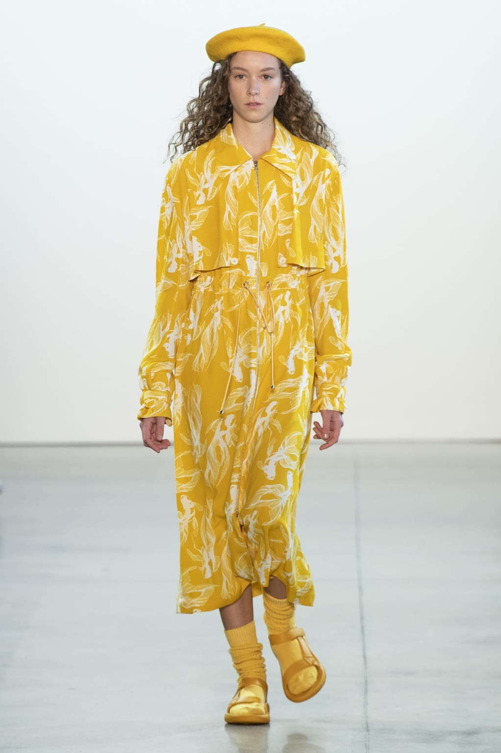Fashion Week New York Fall/Winter 2020 look 23 from the Claudia Li collection womenswear