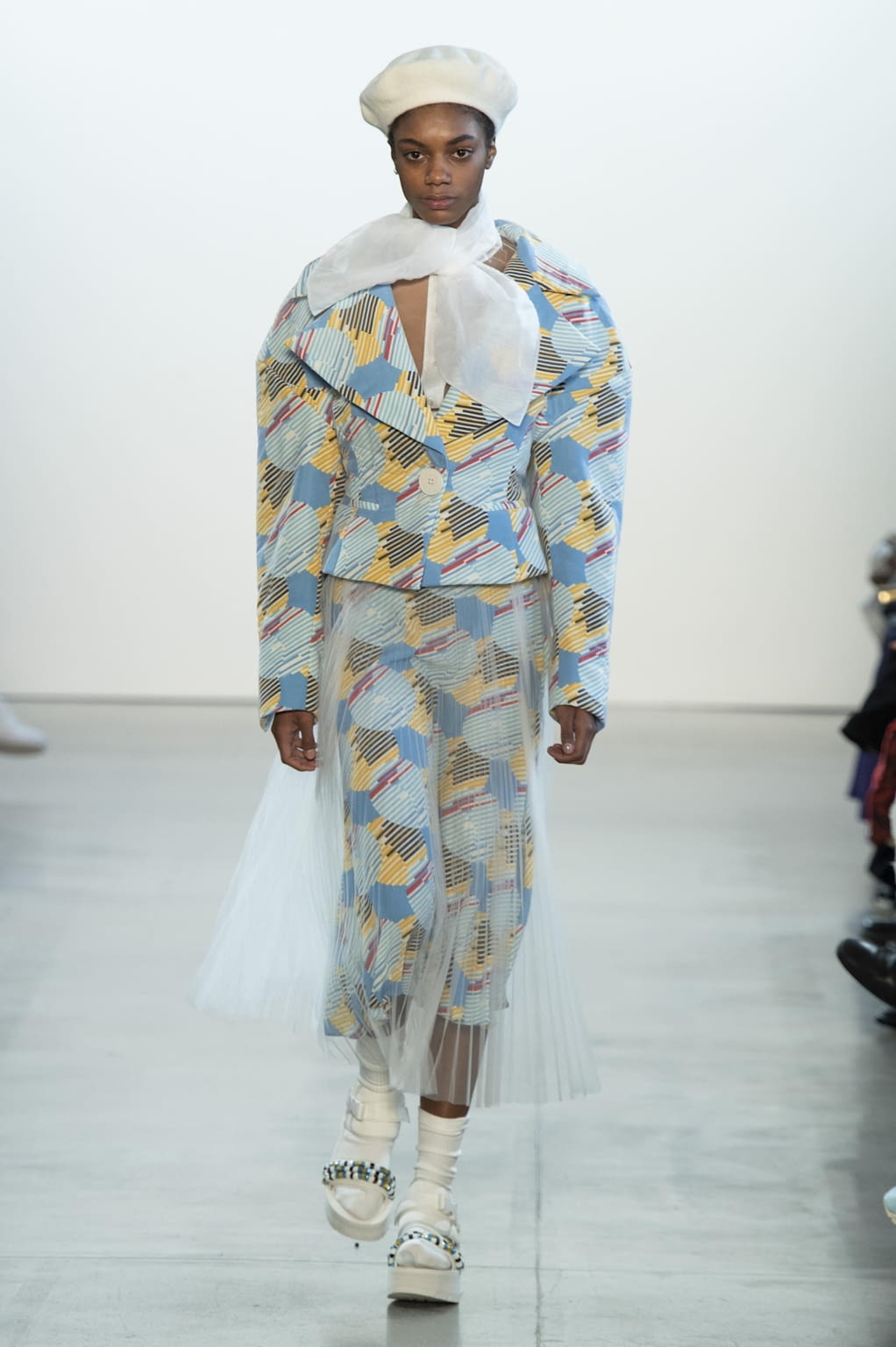 Fashion Week New York Fall/Winter 2020 look 28 de la collection Claudia Li womenswear