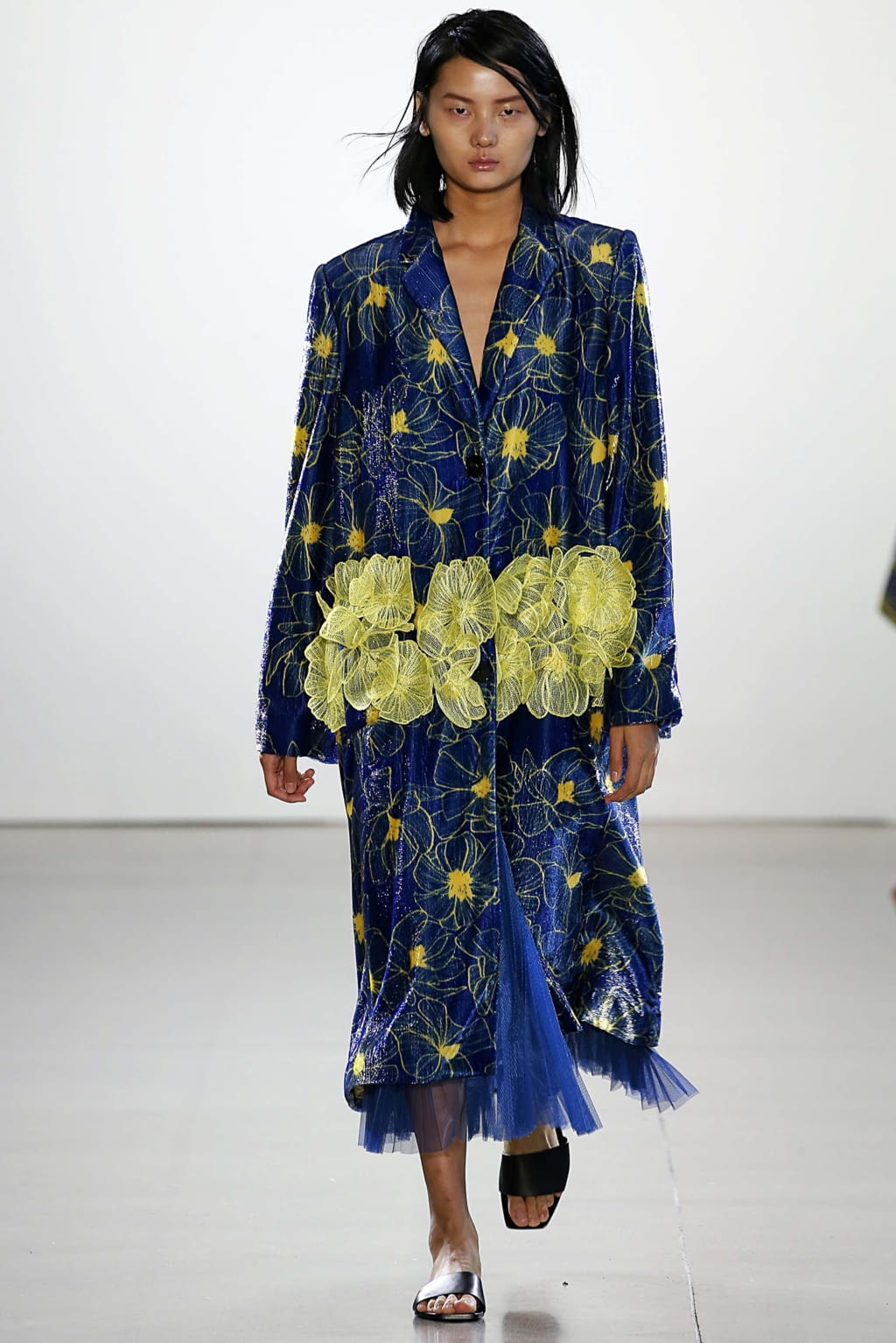 Fashion Week New York Spring/Summer 2019 look 28 from the Claudia Li collection 女装