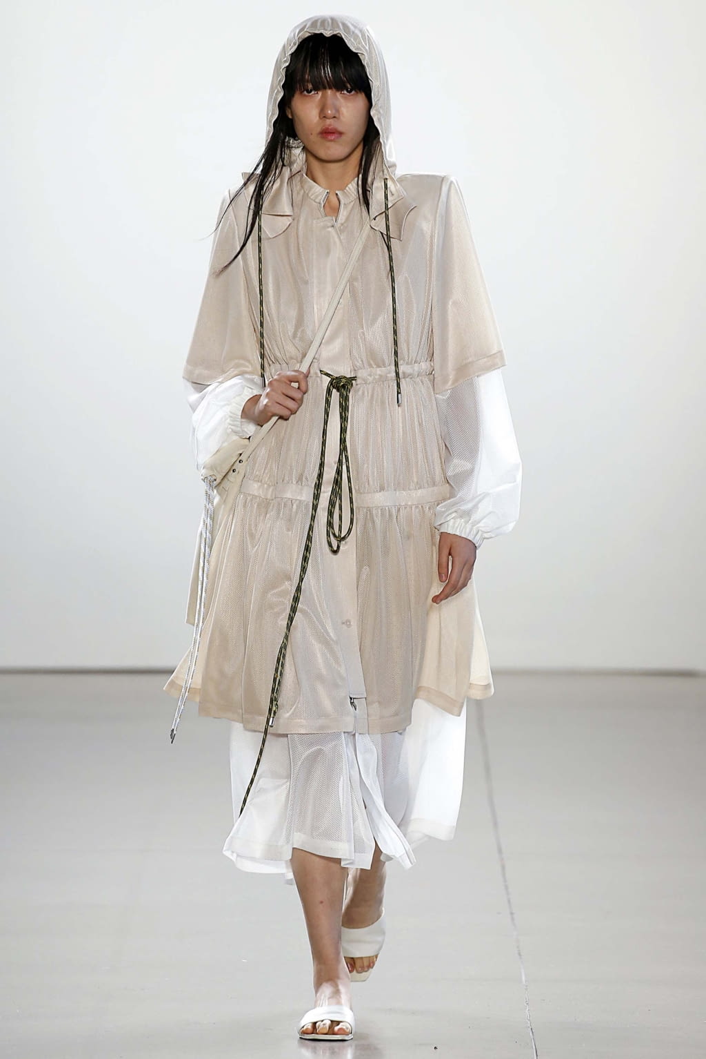 Fashion Week New York Spring/Summer 2019 look 32 from the Claudia Li collection womenswear