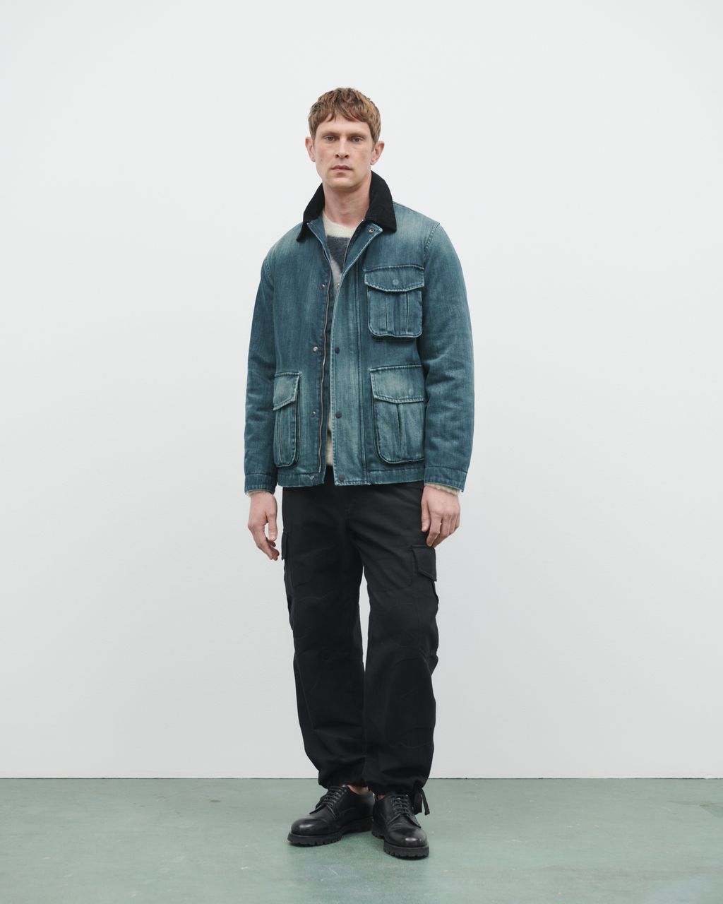 Fashion Week Paris Pre-Fall 2024 look 4 from the Closed collection menswear