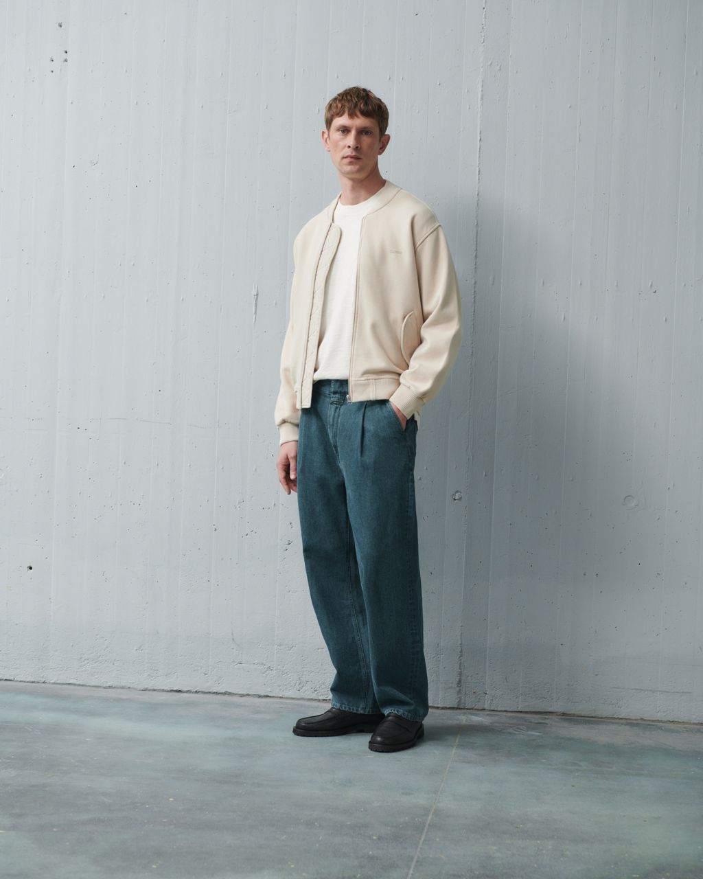 Fashion Week Paris Pre-Fall 2024 look 3 from the Closed collection 男装