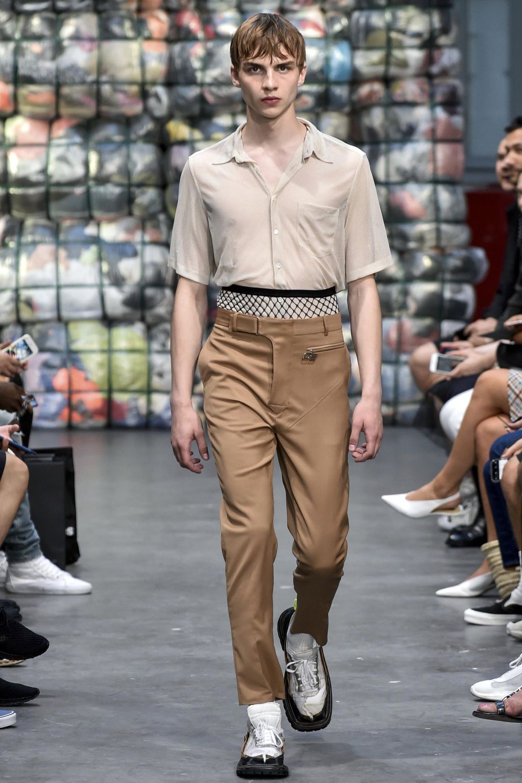 Fashion Week Paris Spring/Summer 2019 look 8 from the CMMN SWDN collection 男装