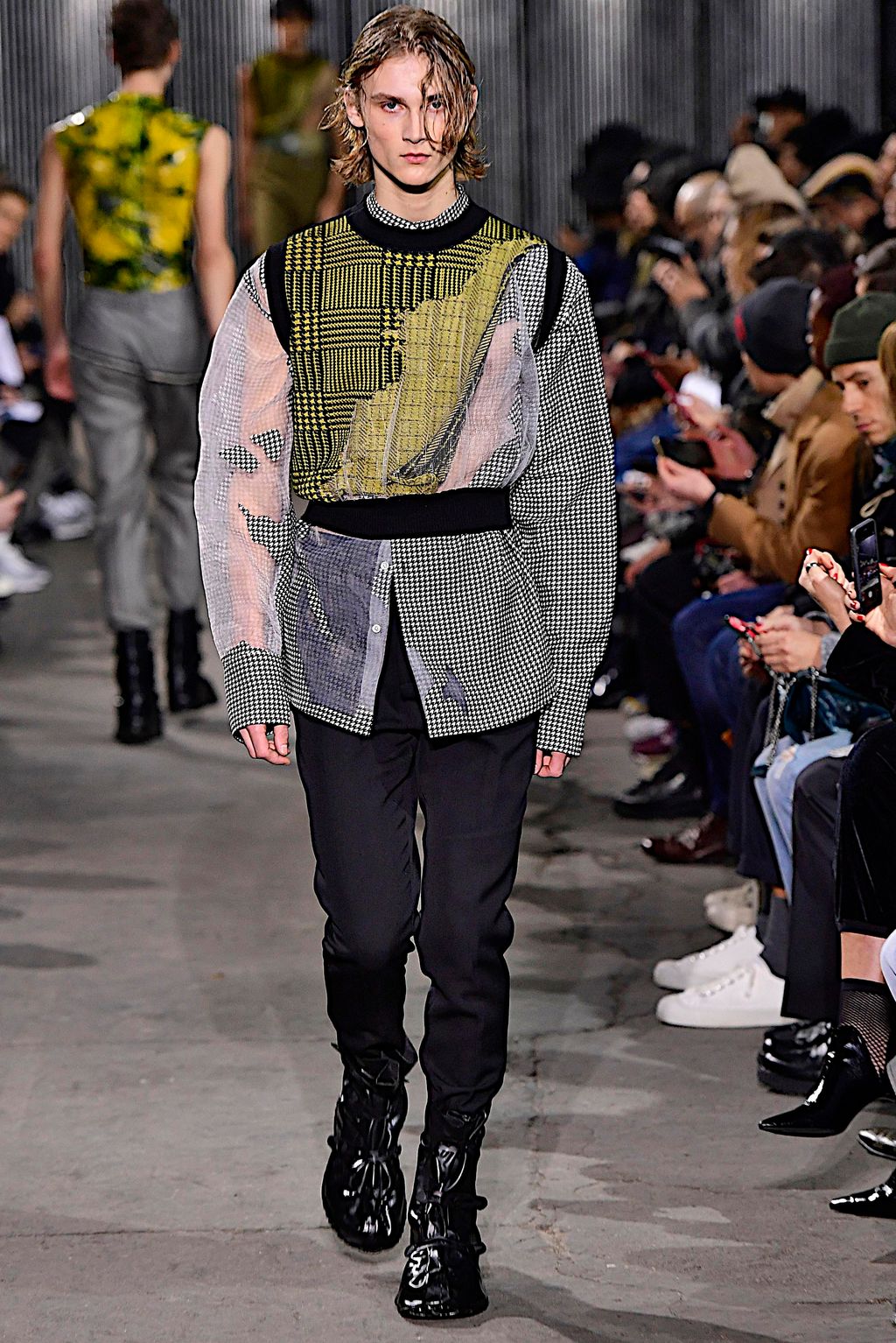 Fashion Week Paris Fall/Winter 2019 look 10 from the CMMN SWDN collection menswear