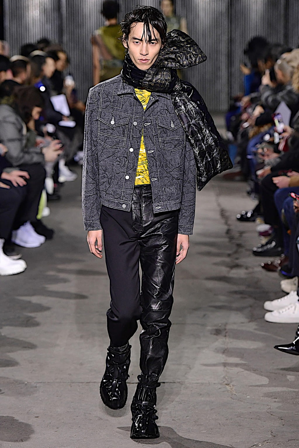 Fashion Week Paris Fall/Winter 2019 look 12 from the CMMN SWDN collection menswear