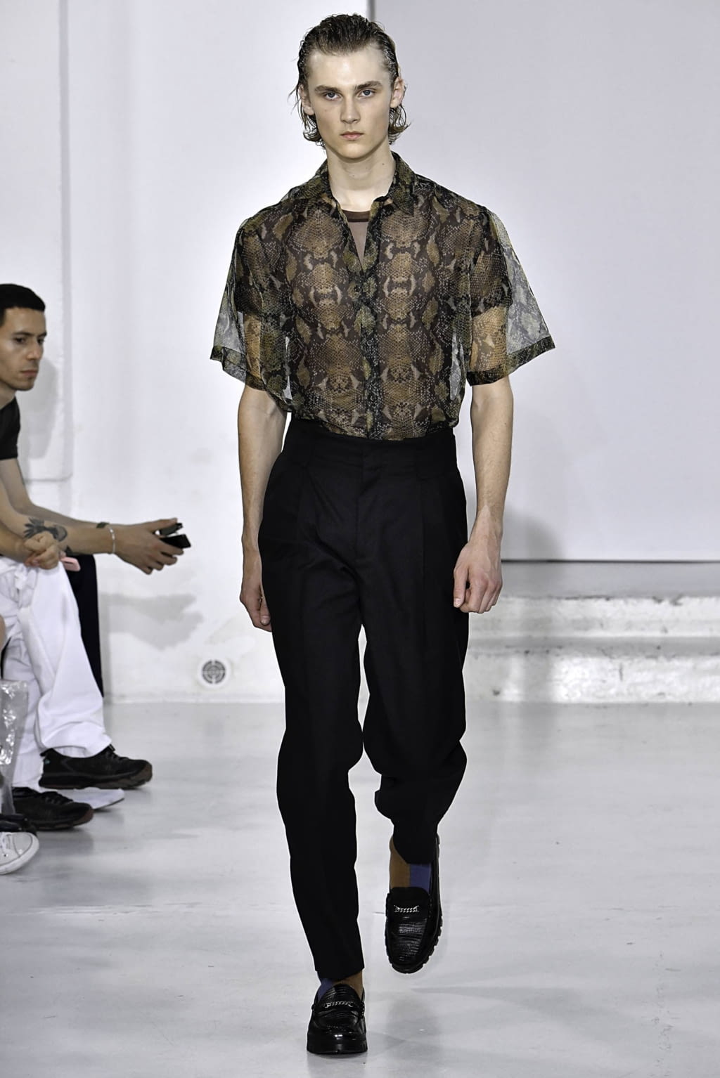 Fashion Week Paris Spring/Summer 2020 look 10 from the CMMN SWDN collection 男装