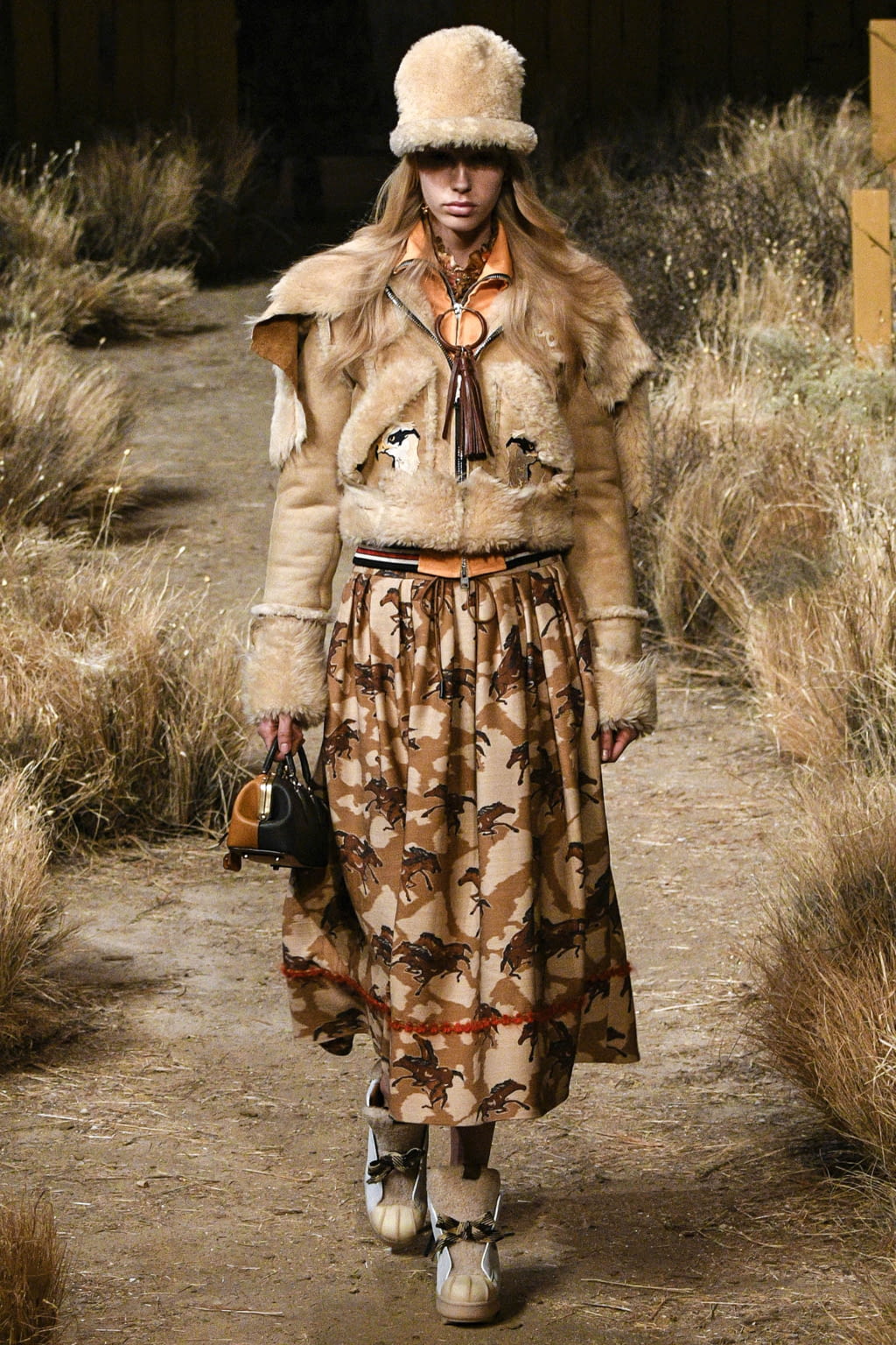 Fashion Week New York Fall/Winter 2017 look 1 from the Coach collection womenswear